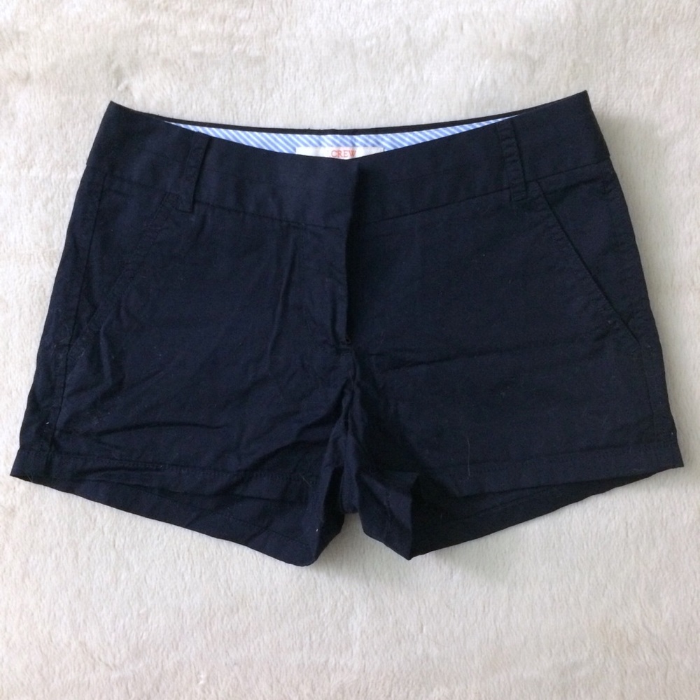 Navy J Crew broken-in 3” chino shorts